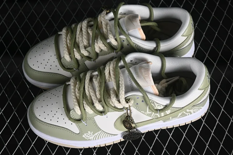 All categories Nk SB Dunk series Nk SB Dunk Low low-top sneakers Nk Dunk Low tea gift box Chinese style palace Longjing tea beige green SB strap low-top casual sneakers DV0831-003